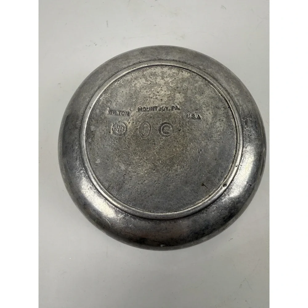 Vintage Wilton, Columbia PA. Pewter Small Serving, Sugar Bowl w/Lid Stamped - Picture 2 of 7